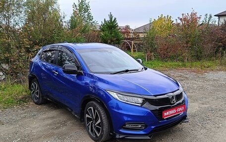 Honda Vezel, 2019 год, 1 820 000 рублей, 1 фотография