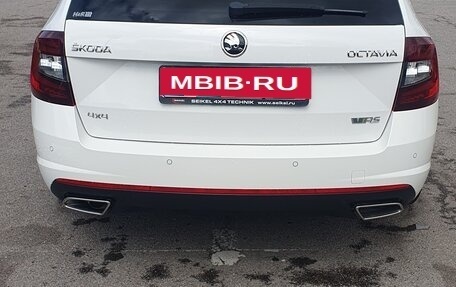 Skoda Octavia RS, 2019 год, 3 650 000 рублей, 5 фотография