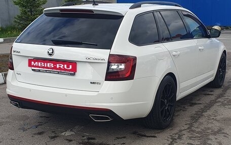 Skoda Octavia RS, 2019 год, 3 650 000 рублей, 3 фотография