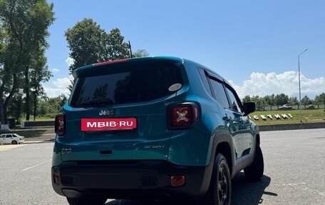 Jeep Renegade I рестайлинг, 2022 год, 2 120 000 рублей, 5 фотография