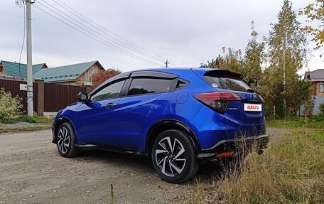 Honda Vezel, 2019 год, 1 820 000 рублей, 14 фотография