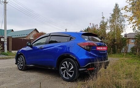 Honda Vezel, 2019 год, 1 820 000 рублей, 15 фотография