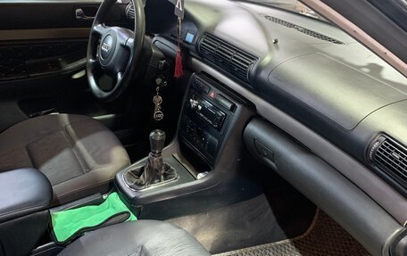 Audi A4, 2000 год, 360 000 рублей, 17 фотография