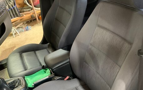 Audi A4, 2000 год, 360 000 рублей, 16 фотография