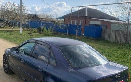 Audi A4, 2000 год, 360 000 рублей, 6 фотография