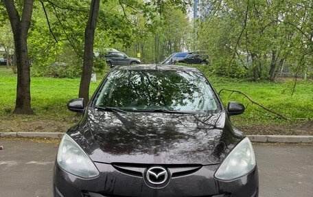 Mazda 2 III, 2011 год, 950 000 рублей, 2 фотография