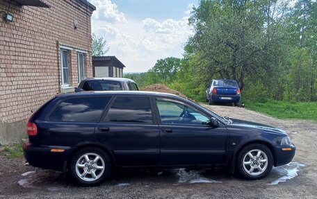 Volvo V40 I, 2004 год, 299 999 рублей, 4 фотография