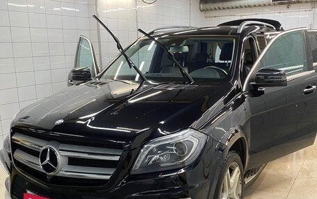 Mercedes-Benz GL-Класс, 2015 год, 3 400 000 рублей, 2 фотография