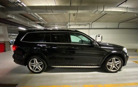 Mercedes-Benz GL-Класс, 2015 год, 3 400 000 рублей, 9 фотография