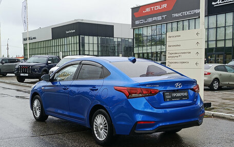 Hyundai Solaris II рестайлинг, 2017 год, 1 000 000 рублей, 11 фотография
