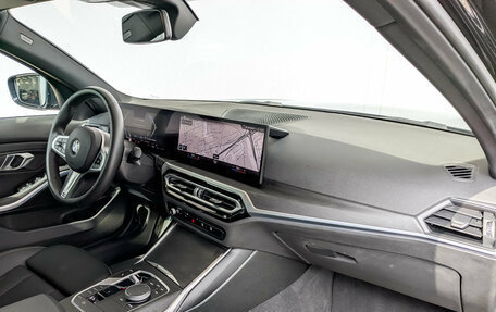 BMW 3 серия, 2024 год, 6 280 000 рублей, 11 фотография