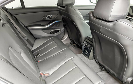 BMW 3 серия, 2024 год, 6 280 000 рублей, 12 фотография
