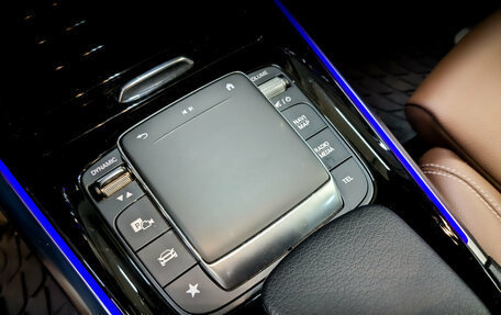 Mercedes-Benz GLA, 2020 год, 3 300 000 рублей, 25 фотография