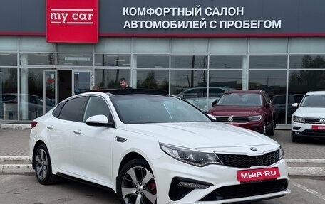 KIA Optima IV, 2018 год, 2 060 000 рублей, 3 фотография