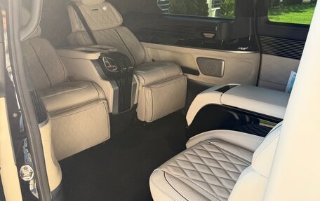 Mercedes-Benz V-Класс, 2023 год, 24 500 000 рублей, 7 фотография