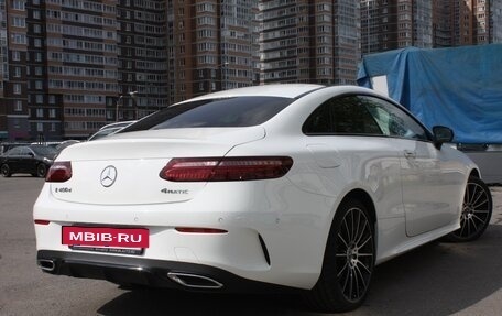 Mercedes-Benz E-Класс, 2022 год, 8 499 000 рублей, 2 фотография