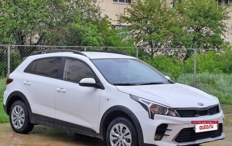 KIA Rio IV, 2021 год, 1 800 000 рублей, 2 фотография