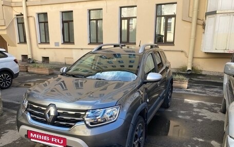 Renault Duster, 2021 год, 2 300 000 рублей, 3 фотография