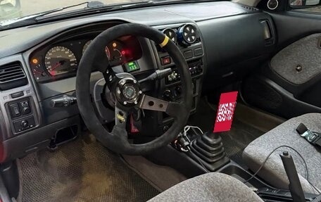 Nissan Almera, 1998 год, 100 000 рублей, 3 фотография