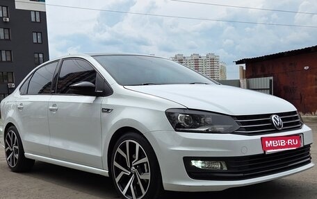 Volkswagen Polo VI (EU Market), 2016 год, 1 150 000 рублей, 2 фотография
