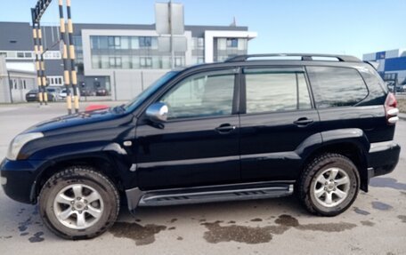 Toyota Land Cruiser Prado 120 рестайлинг, 2007 год, 2 350 000 рублей, 4 фотография