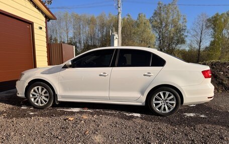 Volkswagen Jetta VI, 2015 год, 970 000 рублей, 5 фотография