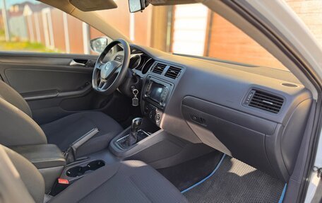 Volkswagen Jetta VI, 2015 год, 970 000 рублей, 12 фотография