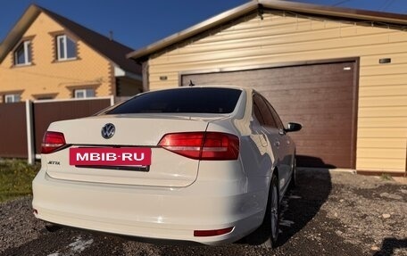 Volkswagen Jetta VI, 2015 год, 970 000 рублей, 8 фотография