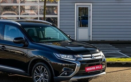 Mitsubishi Outlander III рестайлинг 3, 2018 год, 1 595 000 рублей, 7 фотография