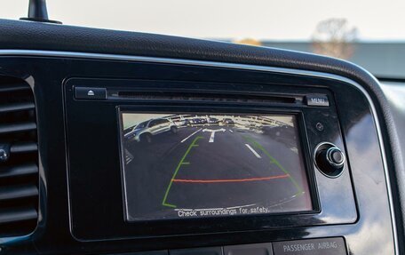 Mitsubishi Outlander III рестайлинг 3, 2018 год, 1 595 000 рублей, 14 фотография