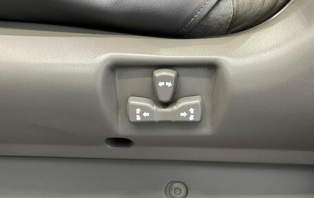 Nissan Patrol, 1998 год, 970 000 рублей, 40 фотография