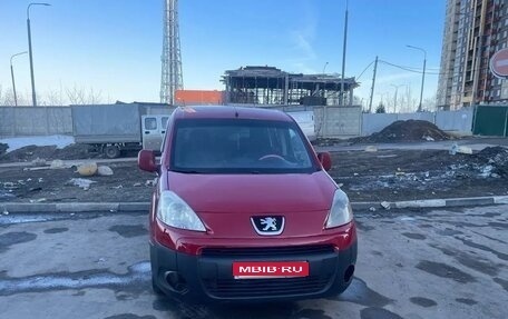 Peugeot Partner II рестайлинг 2, 2012 год, 360 000 рублей, 1 фотография