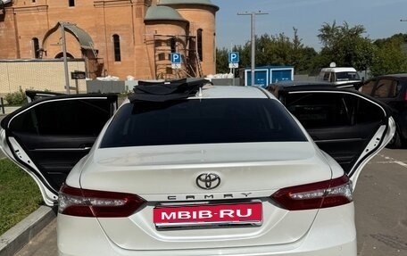 Toyota Camry, 2020 год, 3 050 000 рублей, 1 фотография