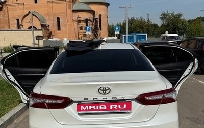 Toyota Camry, 2020 год, 3 050 000 рублей, 1 фотография