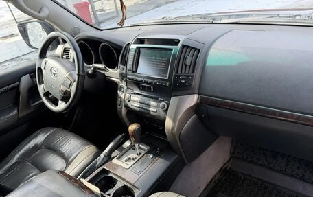Toyota Land Cruiser 200, 2008 год, 2 590 000 рублей, 13 фотография