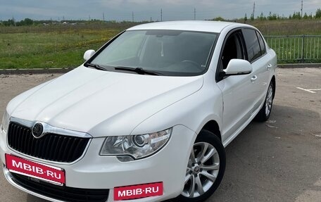 Skoda Superb III рестайлинг, 2011 год, 660 000 рублей, 9 фотография