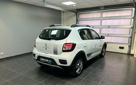 Renault Sandero II рестайлинг, 2017 год, 1 020 000 рублей, 6 фотография