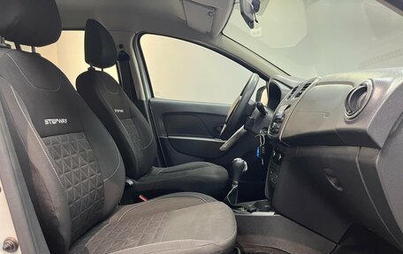 Renault Sandero II рестайлинг, 2017 год, 1 020 000 рублей, 17 фотография