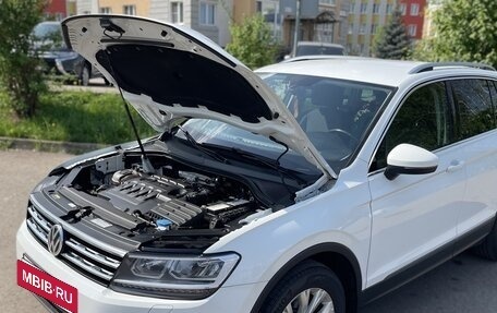 Volkswagen Tiguan II, 2018 год, 2 500 000 рублей, 8 фотография