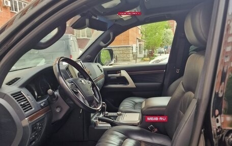 Toyota Land Cruiser 200, 2020 год, 9 300 000 рублей, 5 фотография