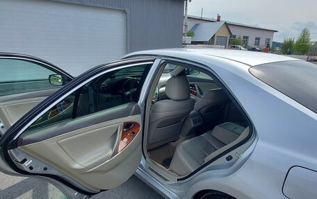Toyota Camry, 2008 год, 1 070 000 рублей, 10 фотография