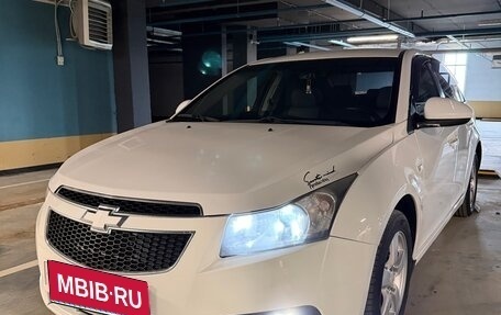 Chevrolet Cruze II, 2011 год, 650 000 рублей, 1 фотография