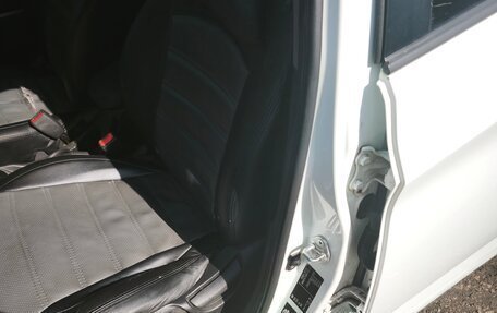 Hyundai Solaris II рестайлинг, 2012 год, 300 000 рублей, 1 фотография