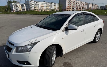 Chevrolet Cruze II, 2011 год, 650 000 рублей, 5 фотография