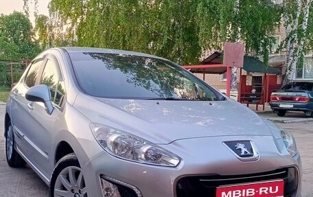 Peugeot 308 II, 2011 год, 850 000 рублей, 1 фотография