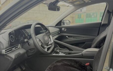 Hyundai Elantra, 2023 год, 1 630 000 рублей, 15 фотография