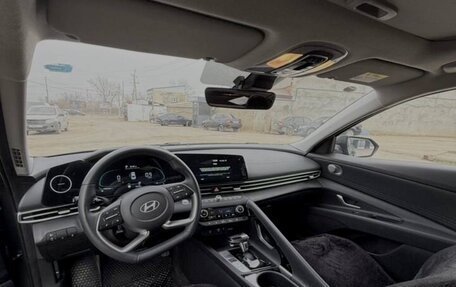 Hyundai Elantra, 2023 год, 1 630 000 рублей, 12 фотография