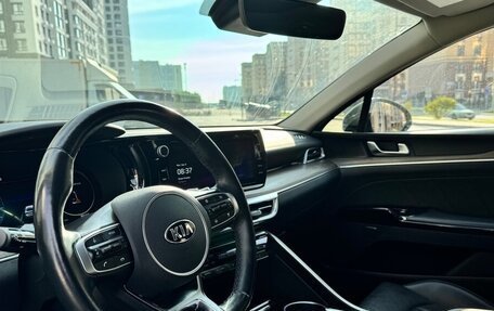 KIA K5, 2022 год, 2 500 000 рублей, 11 фотография