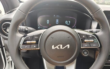KIA K3, 2024 год, 1 950 000 рублей, 9 фотография
