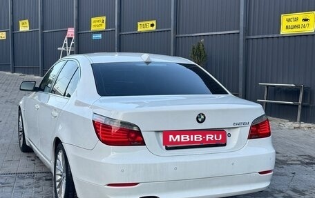 BMW 5 серия, 2008 год, 1 200 000 рублей, 4 фотография